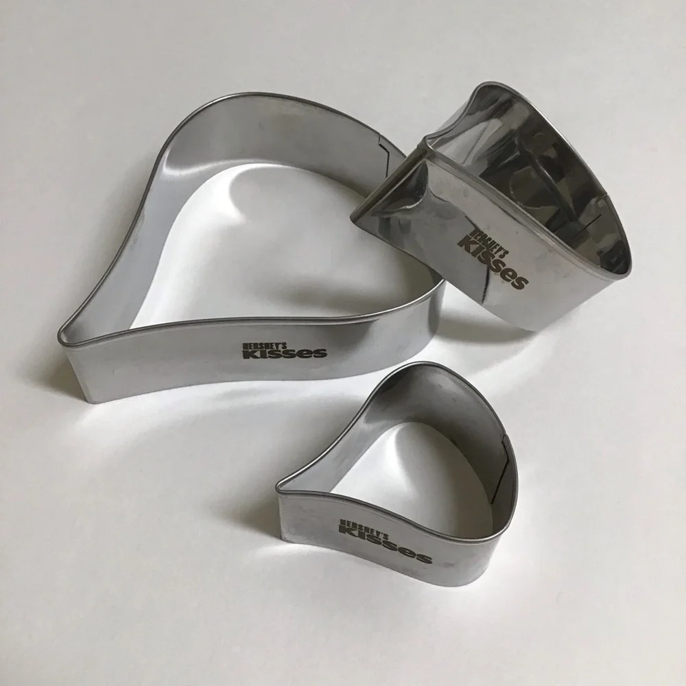 Hershey’s Kisses Cookie Cutter 3-PC NESTING SET Hershey's Brand Teardrop Crafts